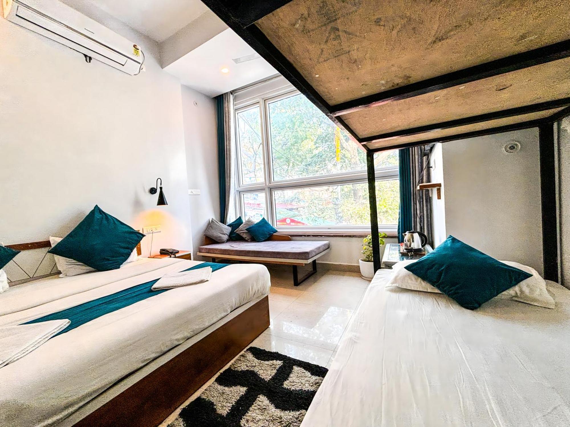 Soul Haven On Main Hotell Rishīkesh Exteriör bild