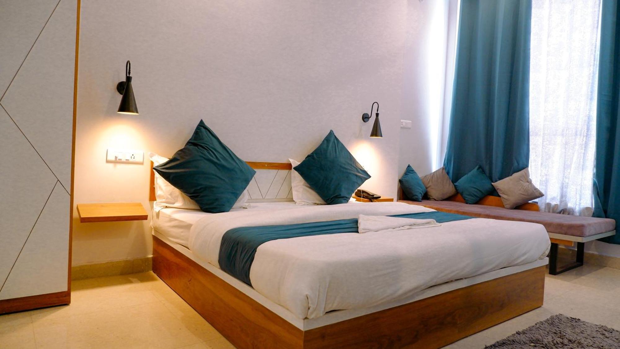 Soul Haven On Main Hotell Rishīkesh Exteriör bild
